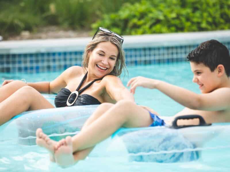 master planned communities amenities - lazy river